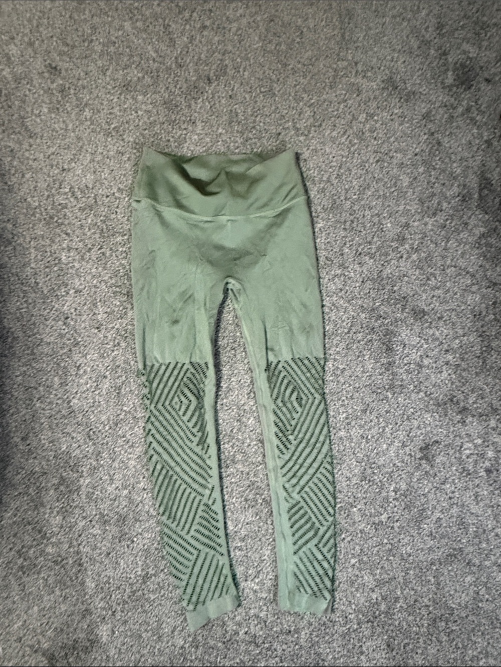 VICTORIA SPORTOlive Green Seamless Leggings with Geometric Knit Panels